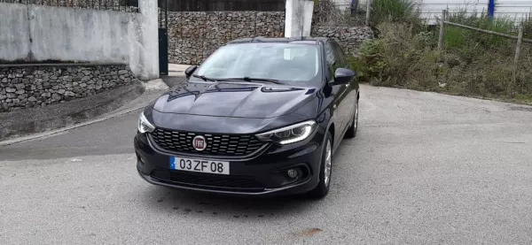 Fiat Tipo 1.3 M-Jet Lounge Tech 12