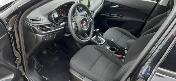 Fiat Tipo 1.3 M-Jet Lounge Tech 24