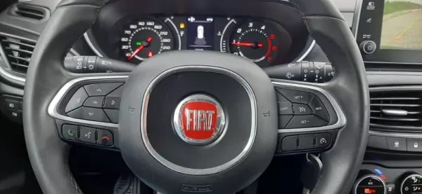 Fiat Tipo 1.3 M-Jet Lounge Tech 25