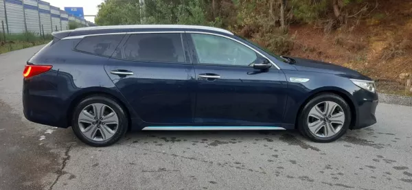 Kia Optima SW 2.0 CVVT PHEV 20