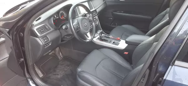 Kia Optima SW 2.0 CVVT PHEV 29