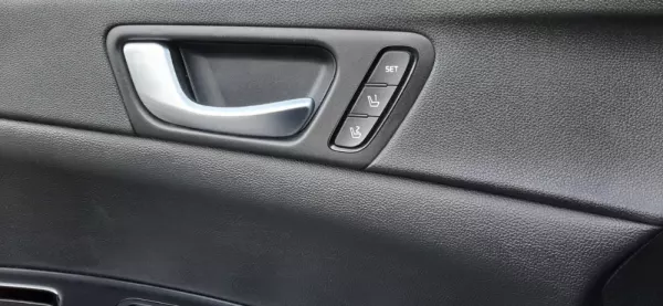 Kia Optima SW 2.0 CVVT PHEV 43