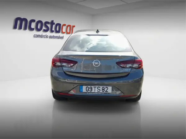 Opel Insignia Grand Sport 1.6 CDTi Selective 9