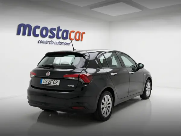 Fiat Tipo 1.3 M-Jet Lounge Tech 8