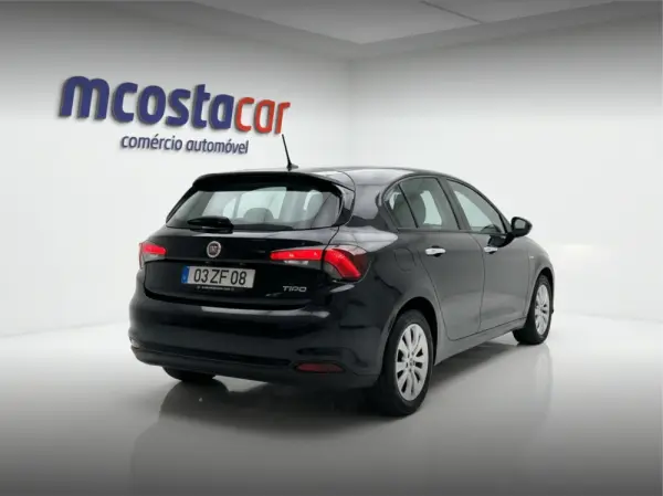 Fiat Tipo 1.3 M-Jet Lounge Tech 6