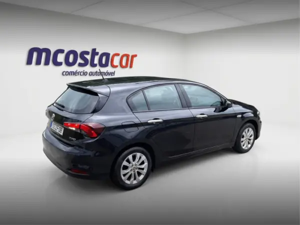 Fiat Tipo 1.3 M-Jet Lounge Tech 12