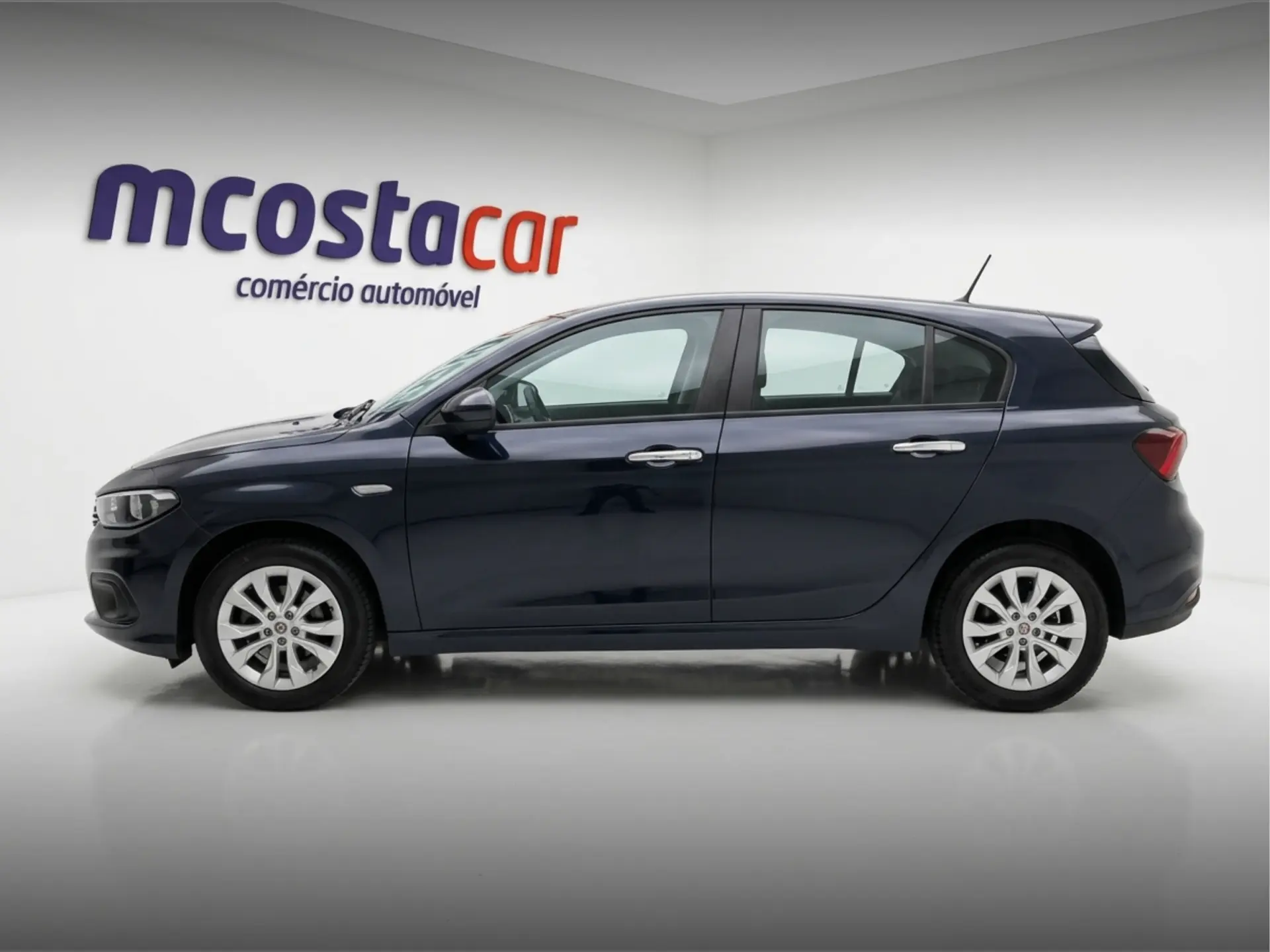 Fiat Tipo 1.3 M-Jet Lounge Tech 11