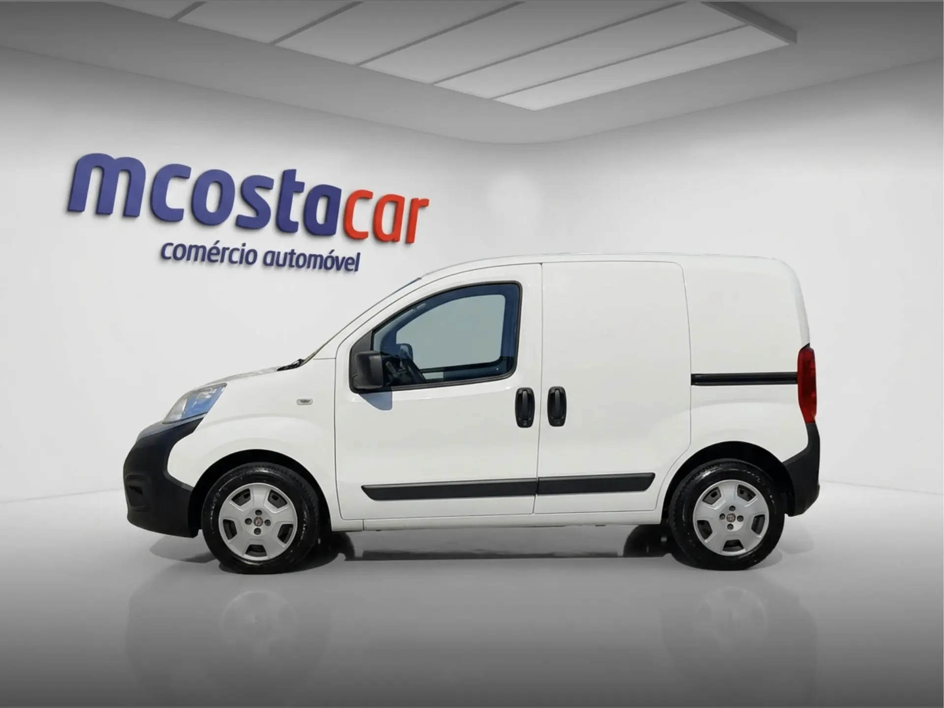 Fiat Fiorino 1.3 MJET SX 11