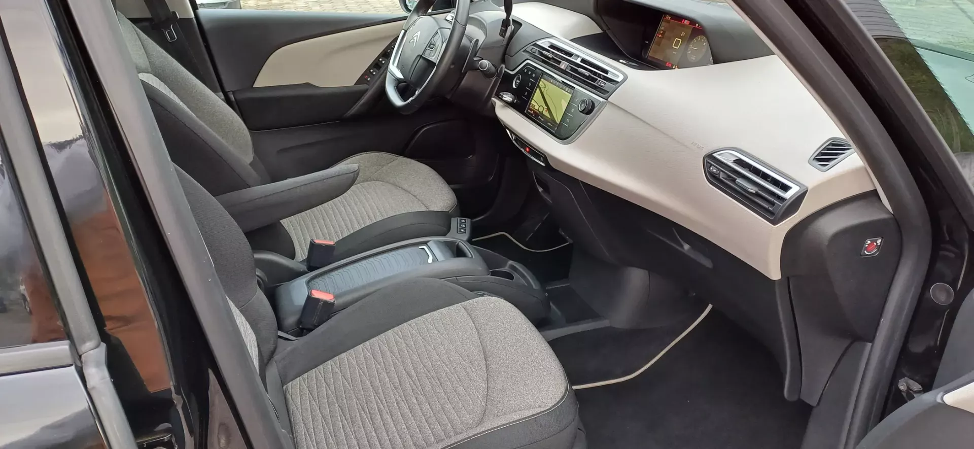 Citroën Grand C4 Spacetourer ORIGINS COLECT EAT8 23