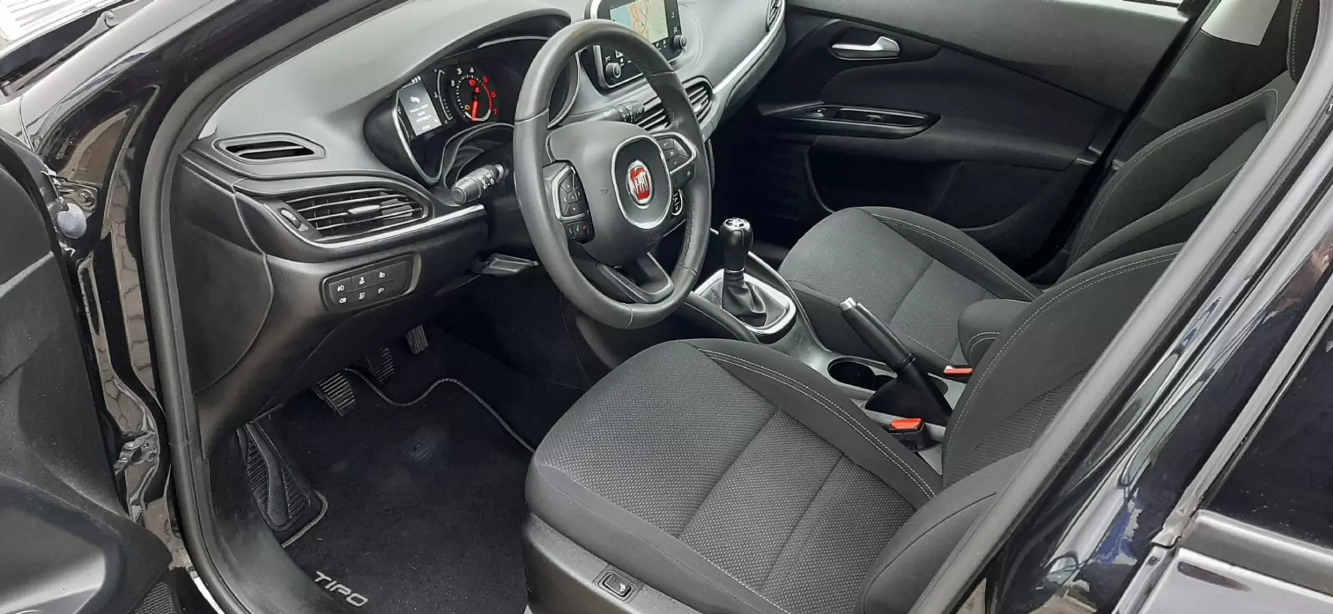 Fiat Tipo 1.3 M-Jet Lounge Tech 24