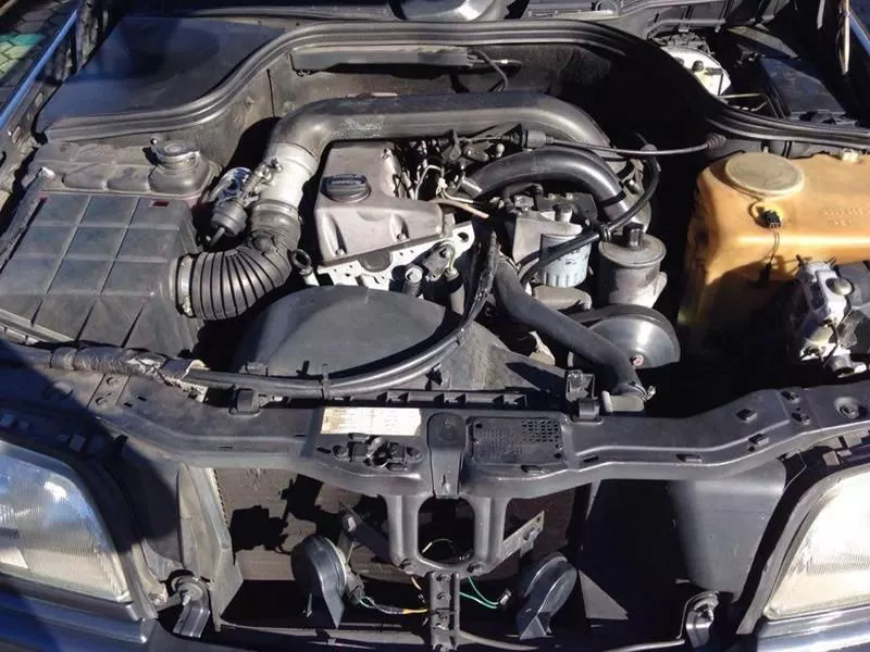 Mercedes-Benz C 200 14