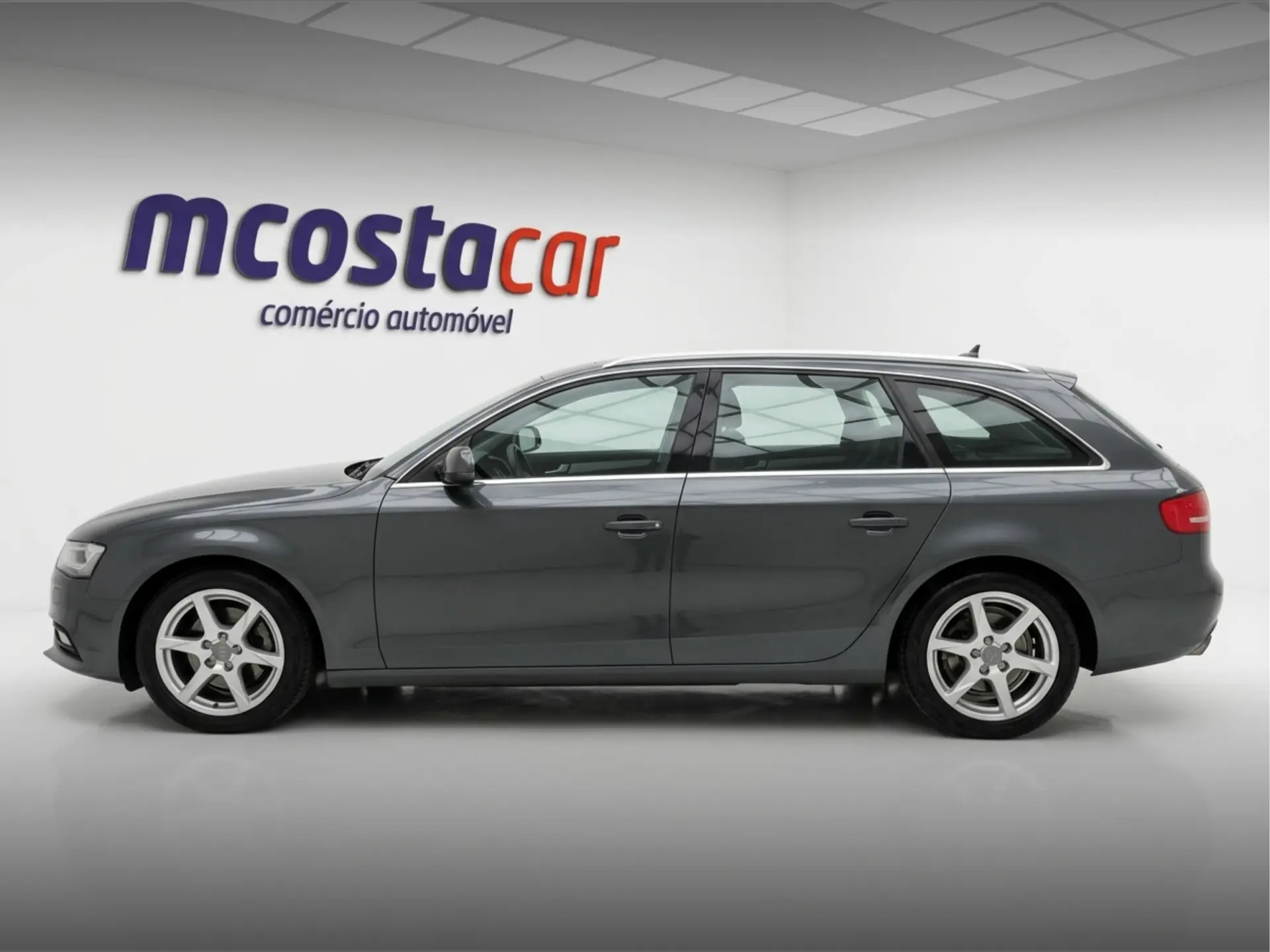 Audi A4 Avant 2.0 TDI Sport 10