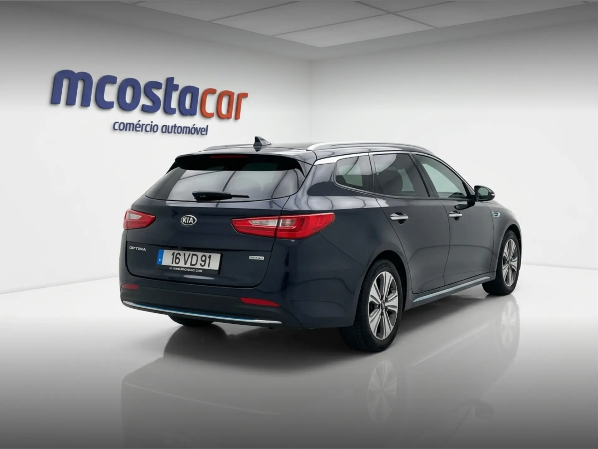 Kia Optima SW 2.0 CVVT PHEV 3