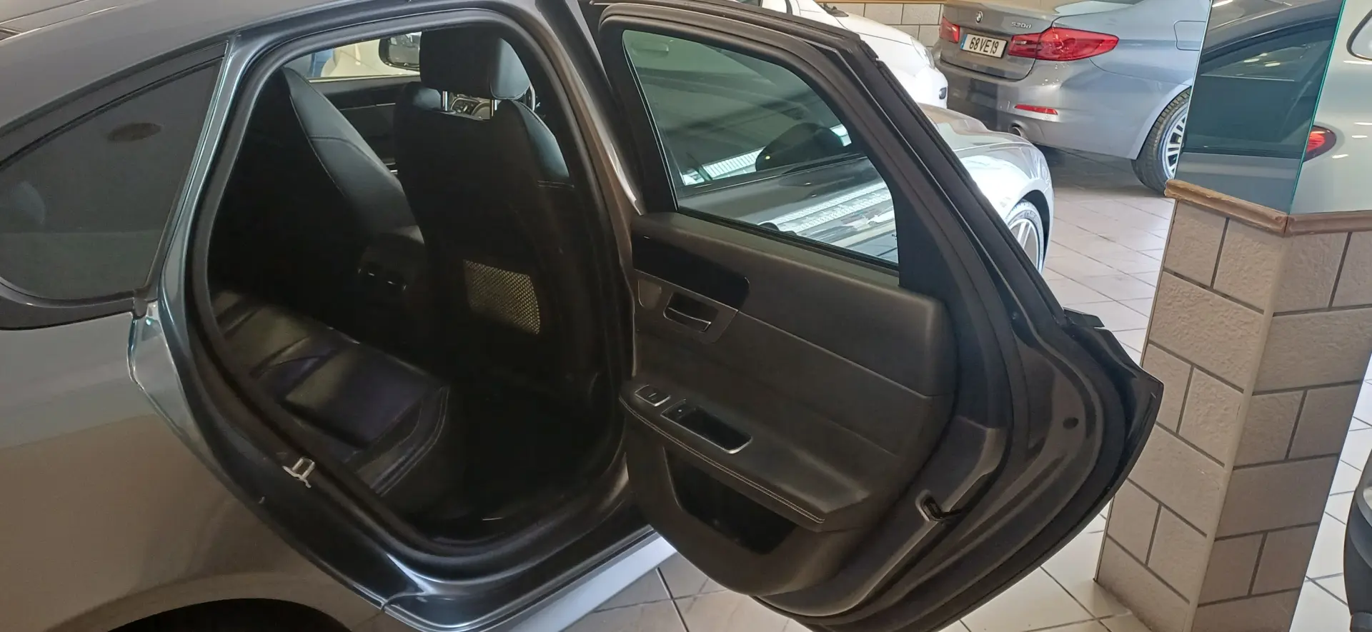 Jaguar XF 2.0 D R-Sport Aut. 24