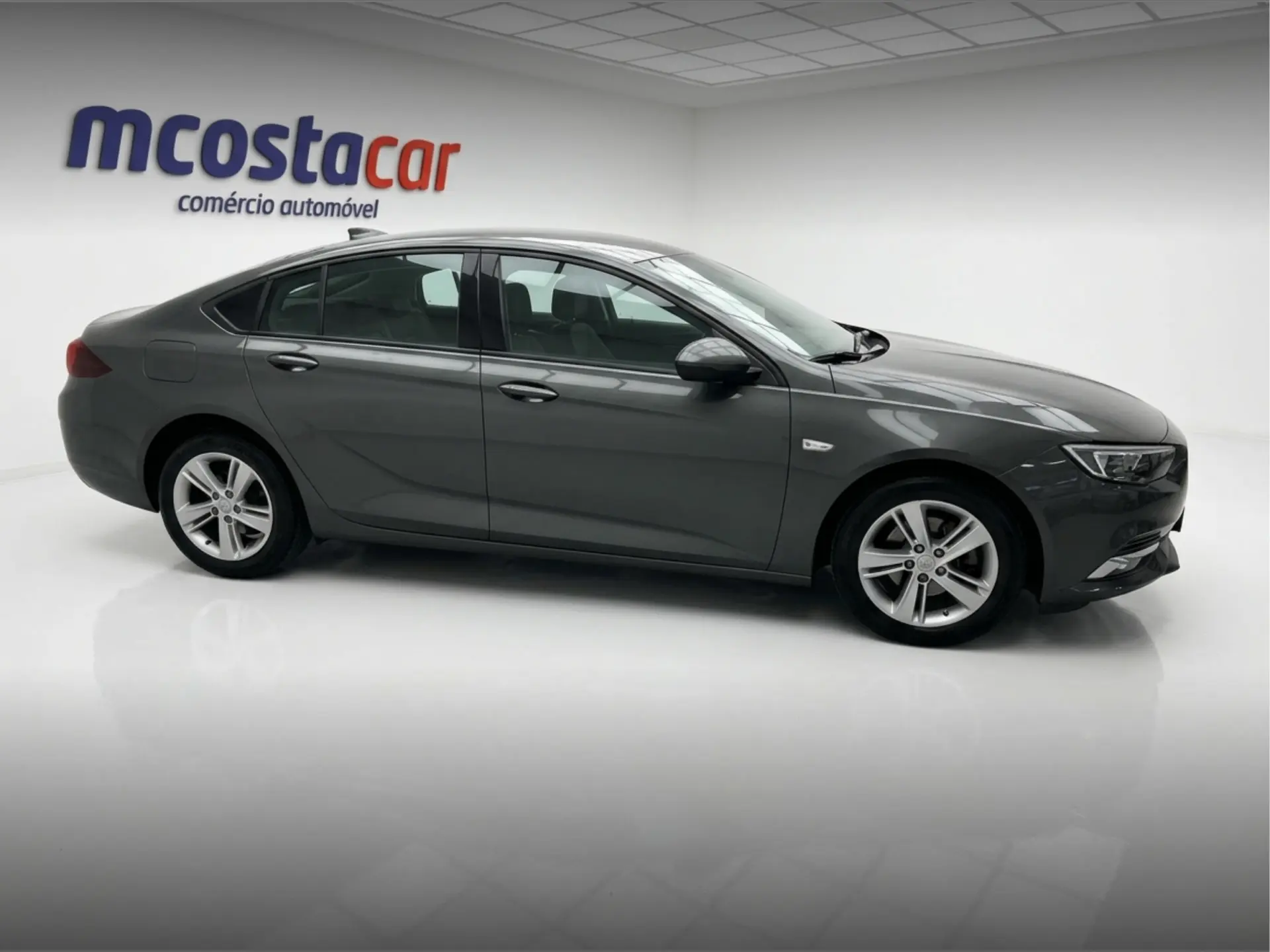 Opel Insignia Grand Sport 1.6 CDTi Selective 15