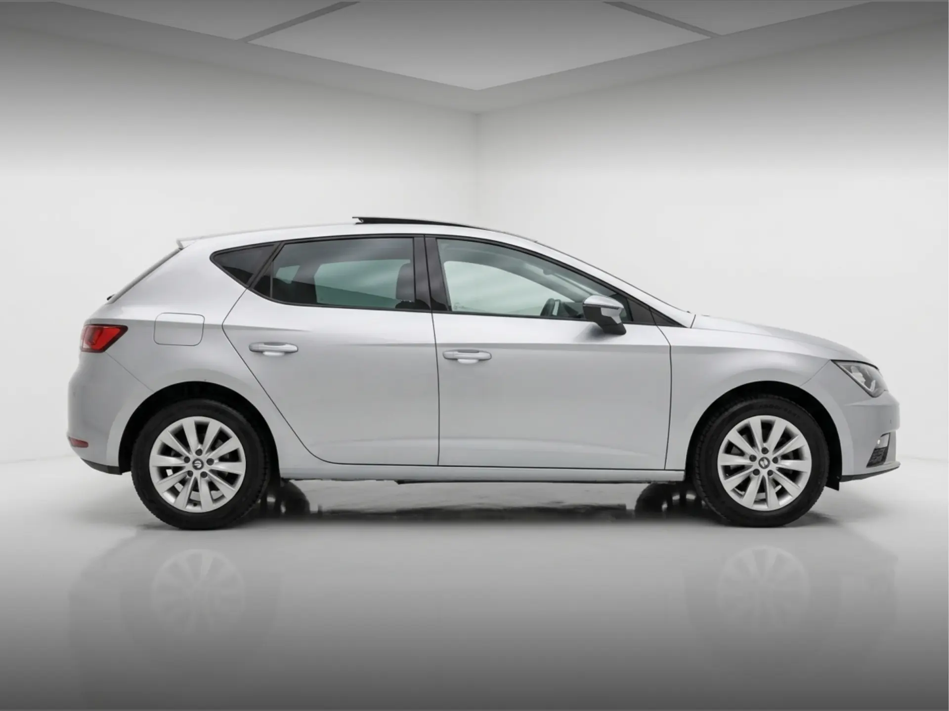 SEAT Leon 1.6 TDi Style S/S 5