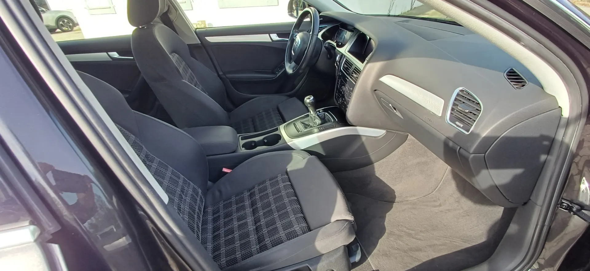 Audi A4 Avant 2.0 TDI Sport 24