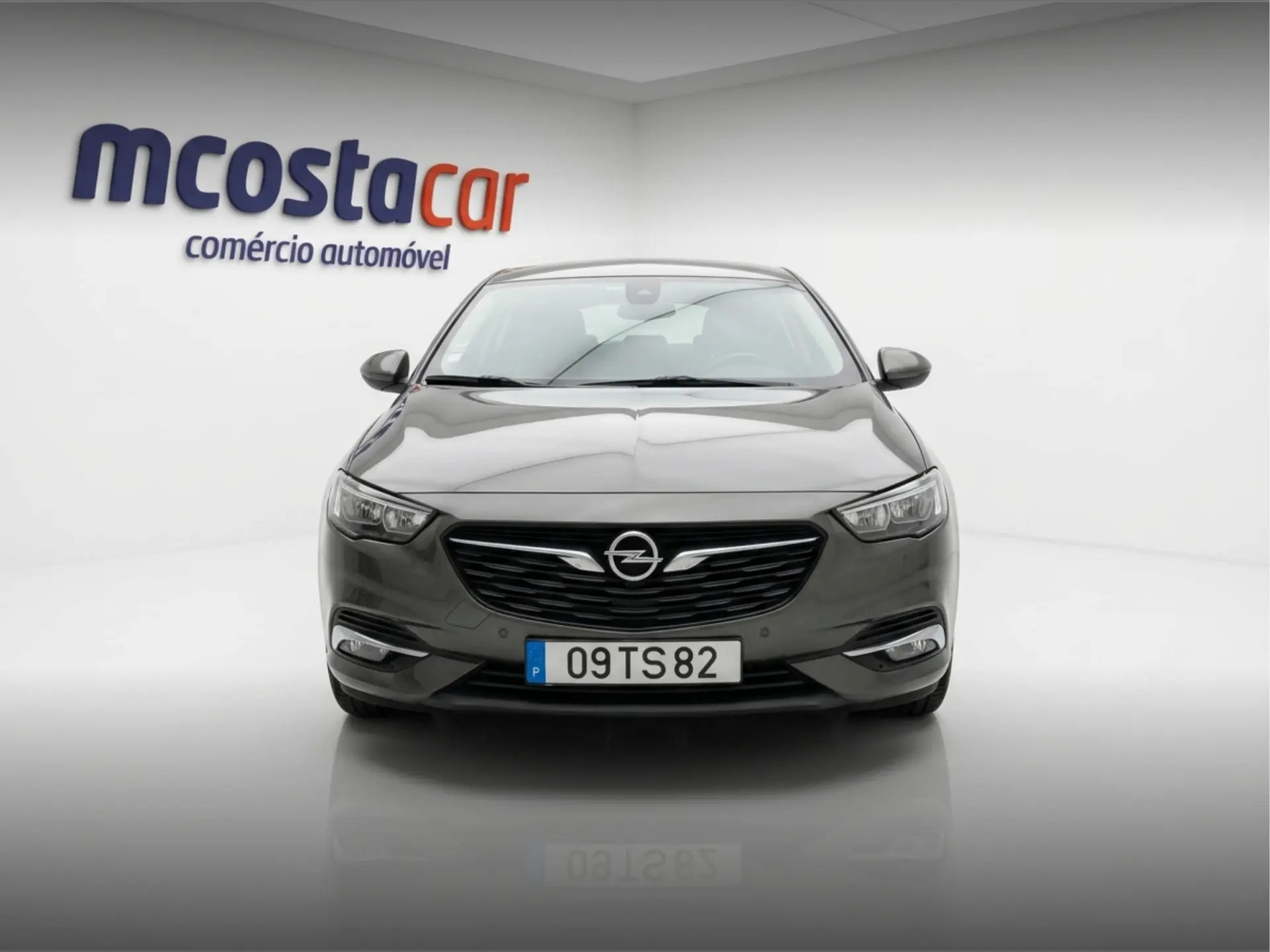 Opel Insignia Grand Sport 1.6 CDTi Selective 5