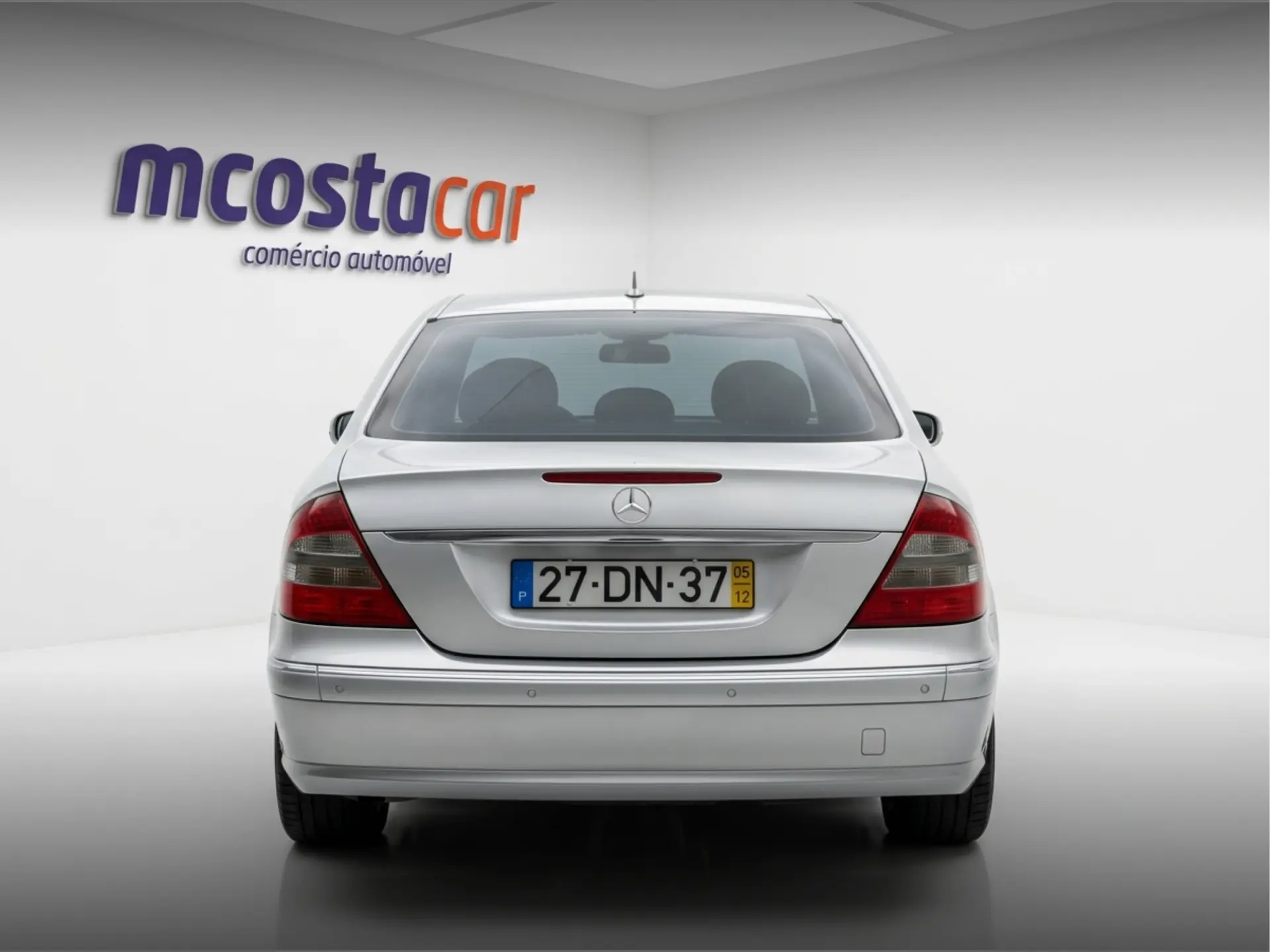 Mercedes-Benz E 280 Avantgarde 5