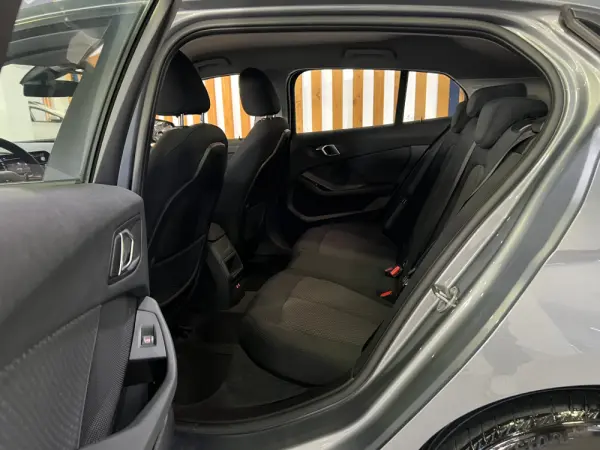 BMW 116 i Advantage 12