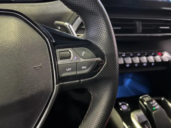 Peugeot 3008 1.6 Hybrid GT e-EAT8 18