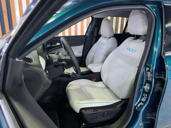 Fiat 600e 54 kWh La Prima 17