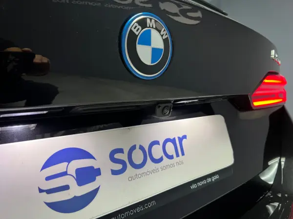 BMW 530 e Pack Desportivo M 13