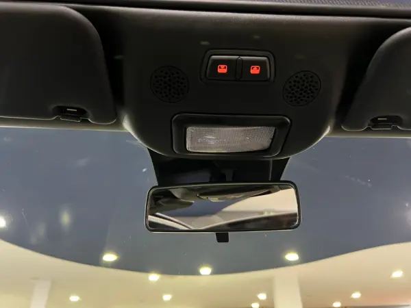 Fiat 500C 1.0 Hybrid Dolcevita 26