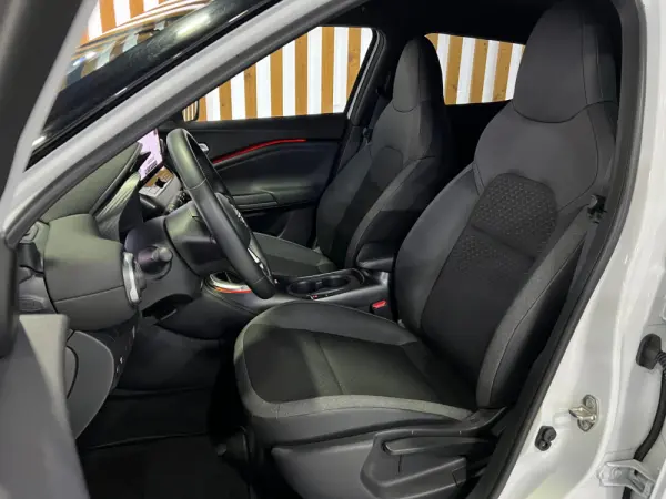 Nissan Juke 1.0 DIG-T N-Connecta NAV. DCT 12
