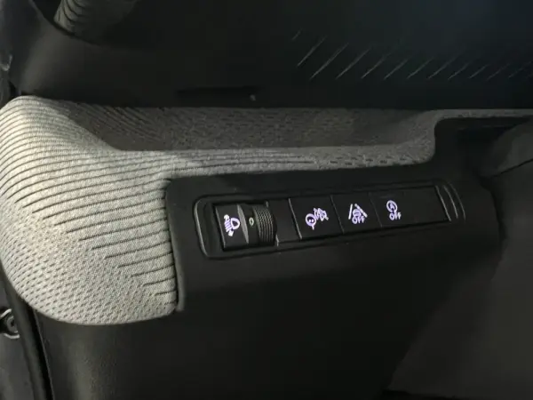 Citroën C3 1.2 Turbo Max16 24