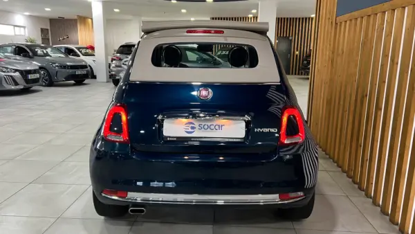 Fiat 500C 1.0 Hybrid Connect 9