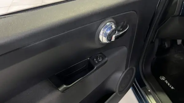 Fiat 500C 1.0 Hybrid Connect 20