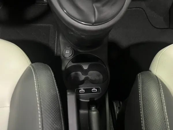 Fiat 500C 1.0 Hybrid Dolcevita 23