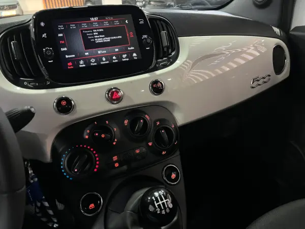 Fiat 500C 1.0 Hybrid Dolcevita 17