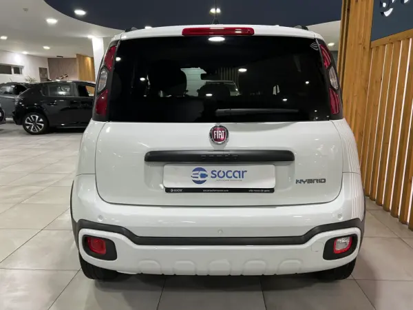 Fiat Panda 1.0 Hybrid City Cross 7