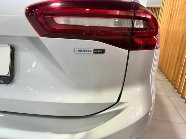 Ford Focus SW 1.0 EcoBoost MHEV ST-Line 17