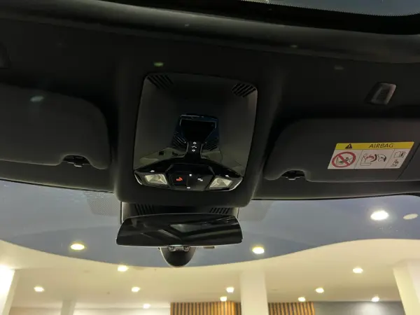 MINI 3 Portas Cooper C Favoured S 37