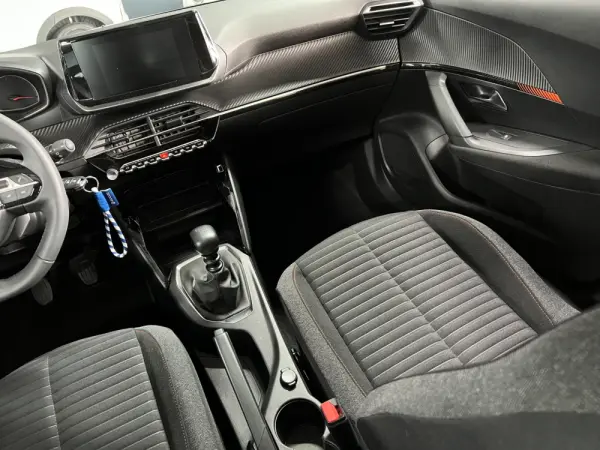 Peugeot 2008 1.2 PureTech Active Pack 12