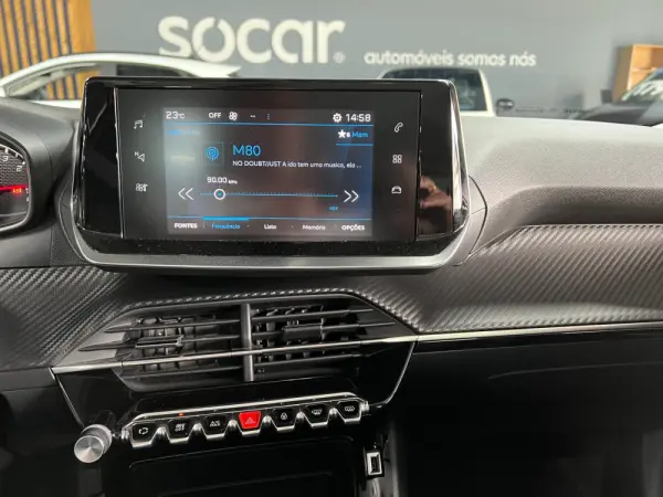 Peugeot 2008 1.2 PureTech Active Pack 13