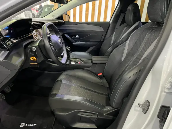 Peugeot 308 1.2 PureTech Allure Pack 9