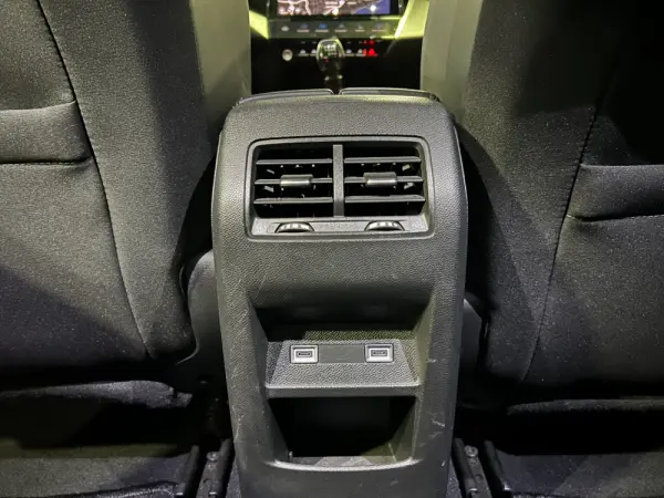 Peugeot 308 1.2 PureTech Allure Pack 27