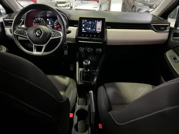 Renault Clio 1.0 TCe Limited 13