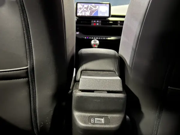 Jeep Avenger 1.2 GSE T3 Altitude 21