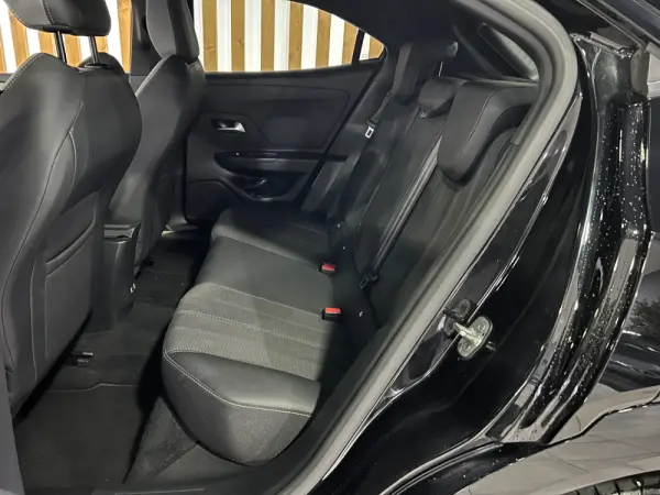 Opel Mokka 1.2 T GS 15