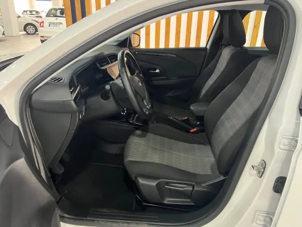 Opel Corsa 1.2 Business Edition 13