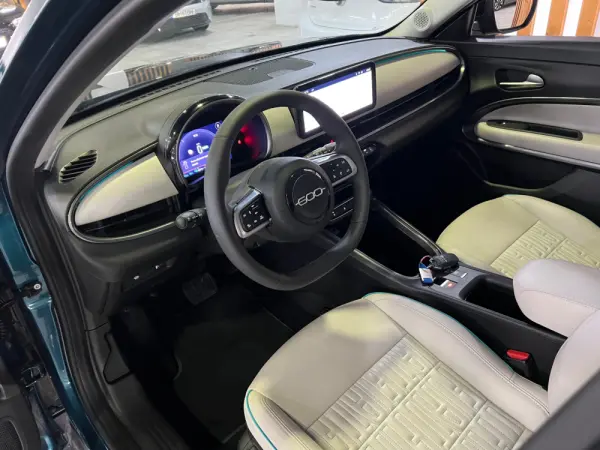 Fiat 600e 54 kWh La Prima 23