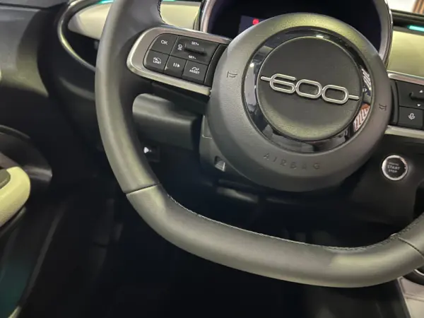 Fiat 600e 54 kWh La Prima 20
