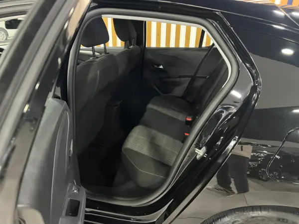 Opel Corsa 1.2 Business Edition 15