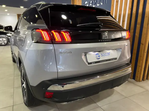Peugeot 3008 1.6 Hybrid GT Pack e-EAT8 9