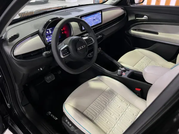 Fiat 600 1.2 Hybrid La Prima 20